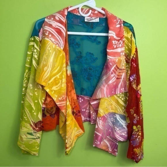 Sterling Styles Tops - Sterling Styles vintage multicolor artsilk cardigan OS